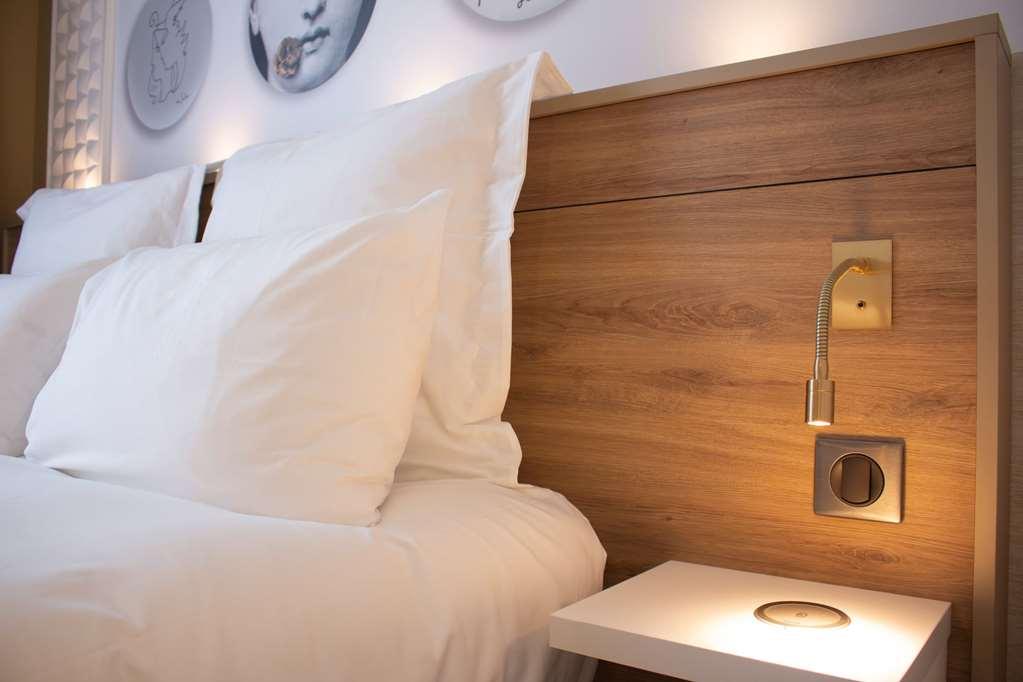Brit Hotel Limoges Centre Gare Room photo